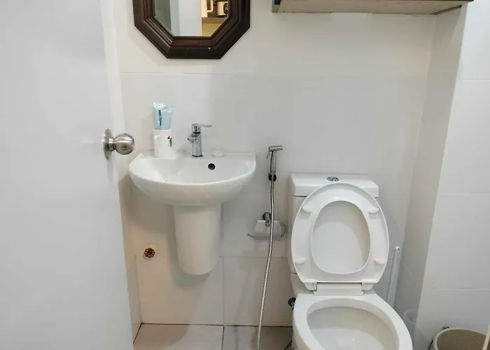 7 By Filinvest * Manila